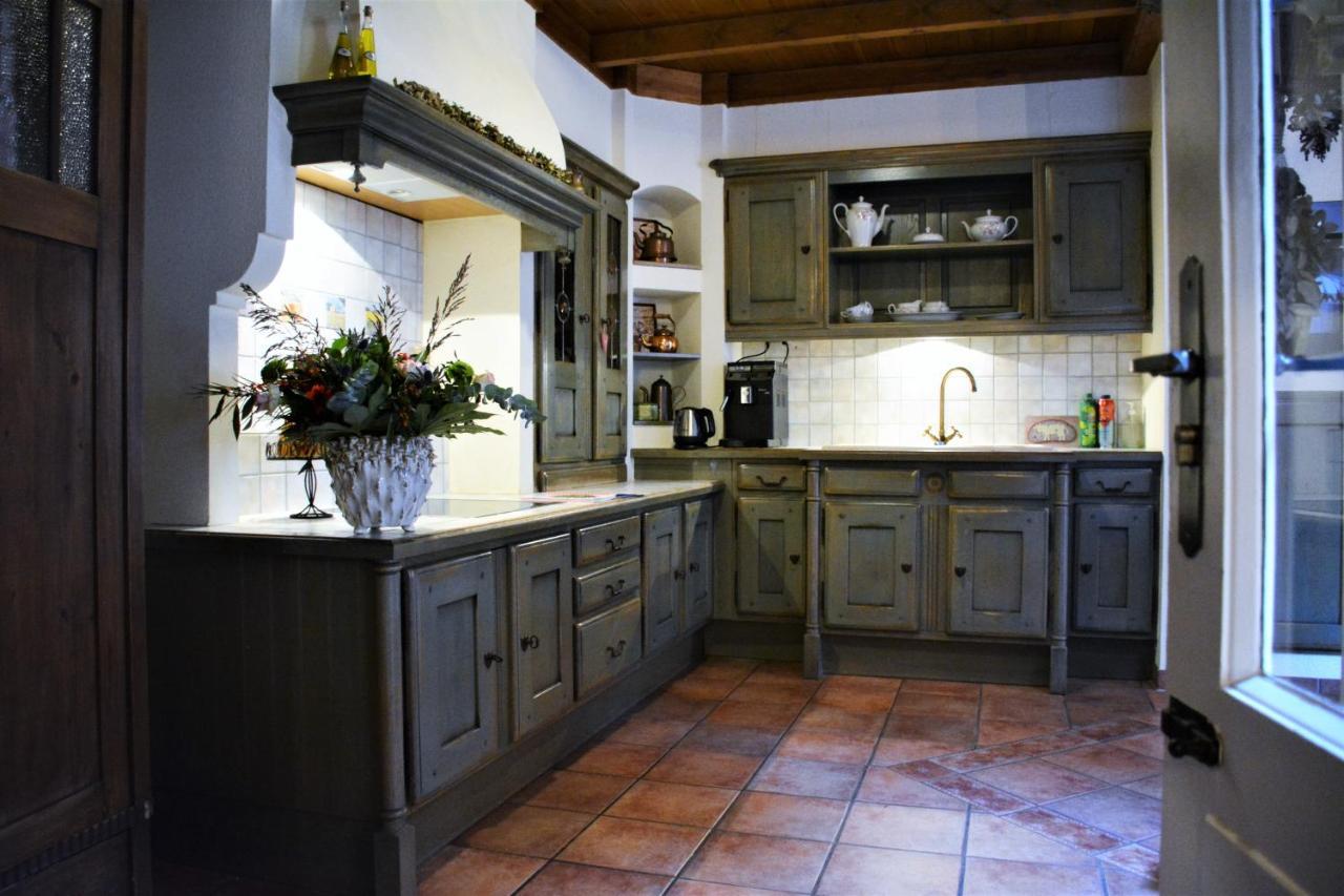 Bed and Breakfast Gasthuys Rustique Arcen Esterno foto